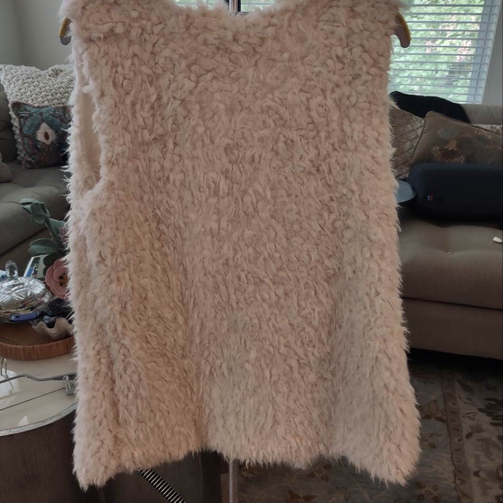 Nwt Grace & Lace Fleece Vest - L — image 7 of 7
